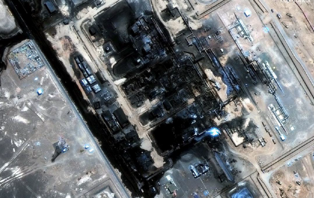 Yanbu Port and Oil storage facilities